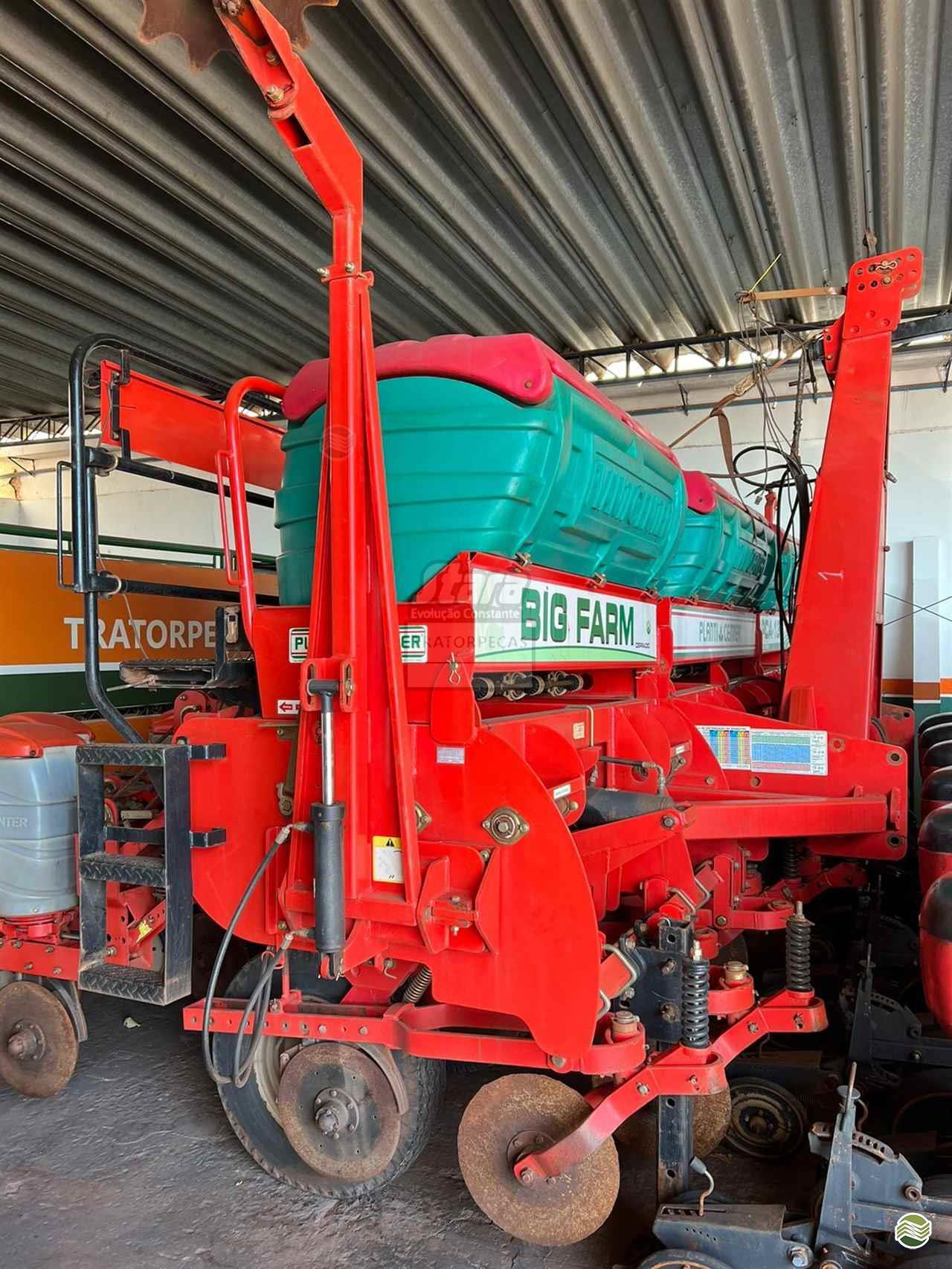 PLANTADEIRA PLANTI CENTER BIG FARM PCA 13 Tratorpeças Máquinas - Stara UBIRATA PARANÁ PR